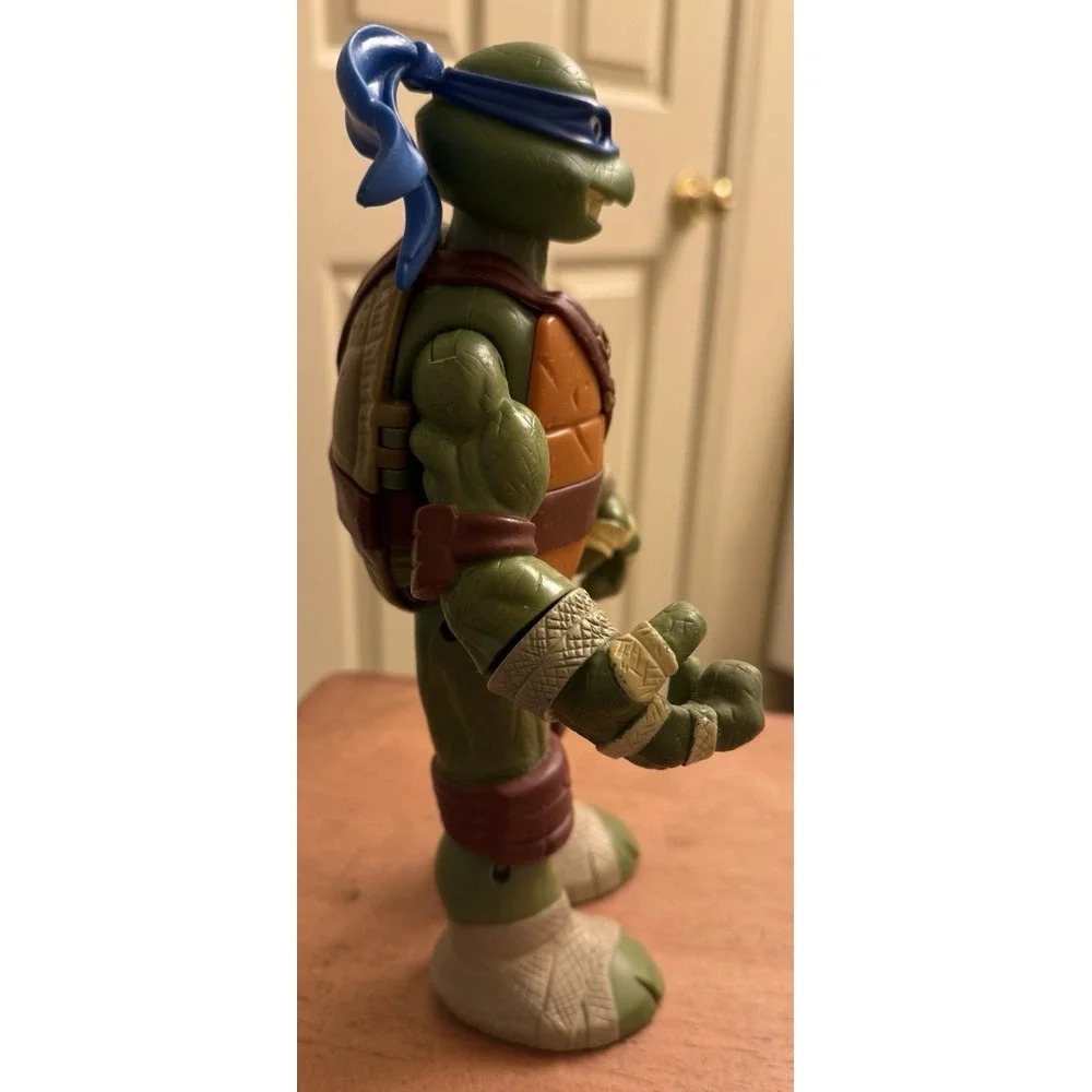 VIACOM 2012 TMNT Teenage Mutant Ninja Turtles Leonardo‎ 11inch no accessories